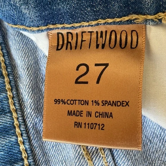 Driftwood Beau distressed denim - Picture 5 of 6
